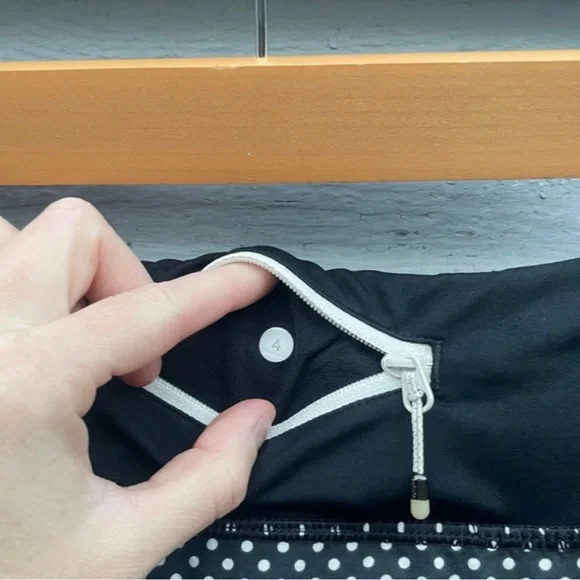 Lululemon Speed Short - Picture 12 of 12